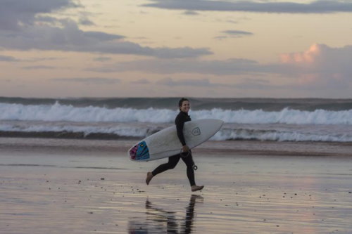 Surf at Sandy Bay